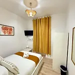 Travelers House Alloggio in famiglia *