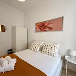 Travelers House *