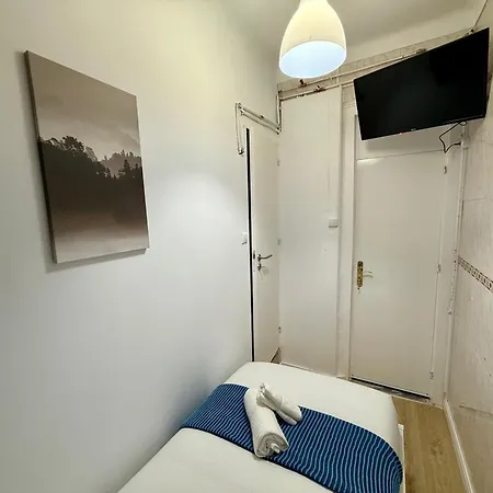 Travelers House منزل للإقامة Lisboa