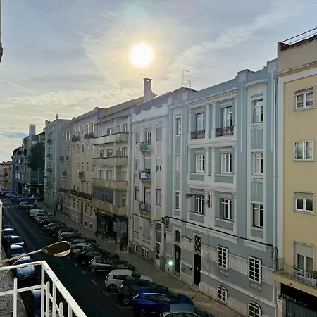 Travelers House Privatunterkunft Lissabon