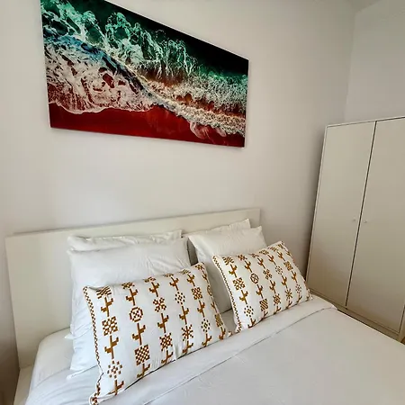 Travelers House منزل للإقامة *