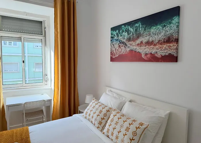Homestay Travelers House Lisbon